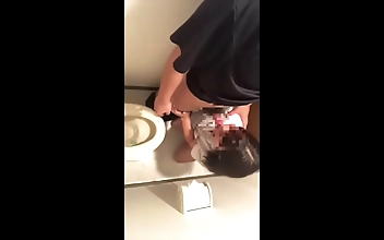 JAV Married Womans Wet Love on the Futon and Soggy Fellatio in the Bathroom