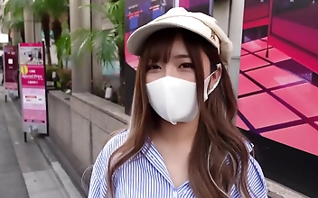 Luscious MILF Melts Your Heart with Her Erotic Body!