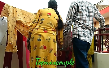 Savoring the Pleasure: Desi Auntie Gets Pegged After Getting Pakoras on Her Sari