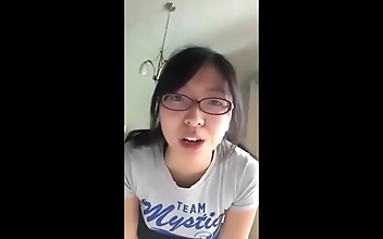 Luscious Linda McDonald s Staff Flashing Boobs Live in USA