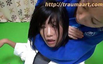 Japanese Stunner in a Cruel Jiu-Jitsu Showdown: Watch Her Take Down Her Opponent Like a Pro! Free1
