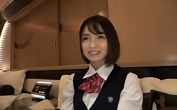 Meet the Pretty Girl Every Boy in Class Lusts After - Wame-chan Mei 008