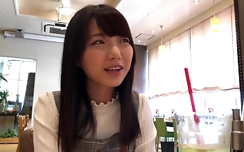 JAV Slut Gets Luscious Love Hotel Sex with Boyfriend s BFF Yucchi